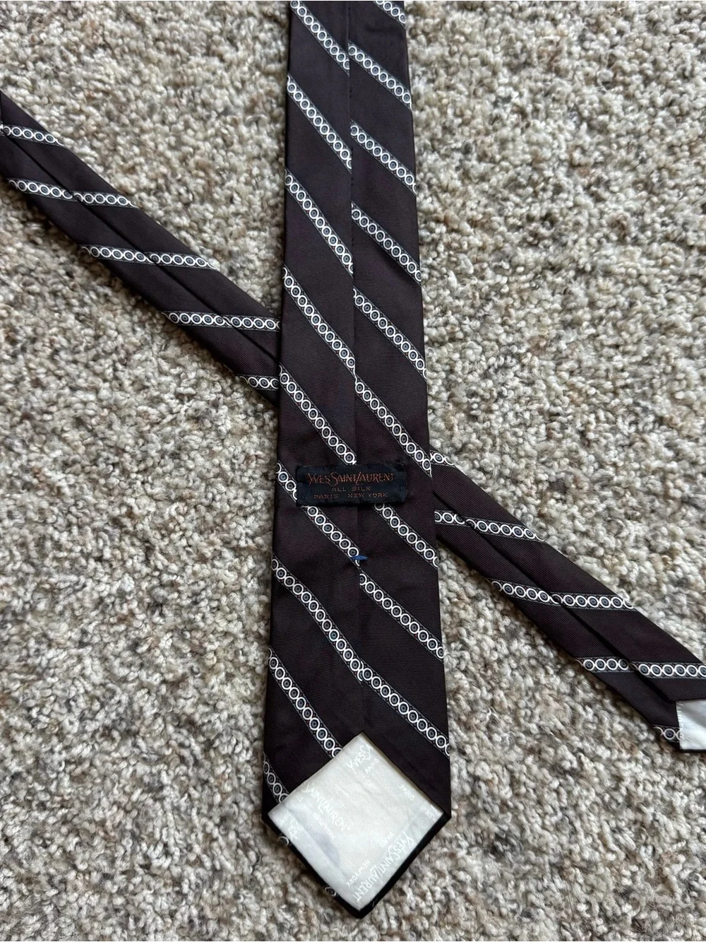 Yves Saint Laurent Men’s Silk Tie Brown/White Striped Woven Pointed Classic